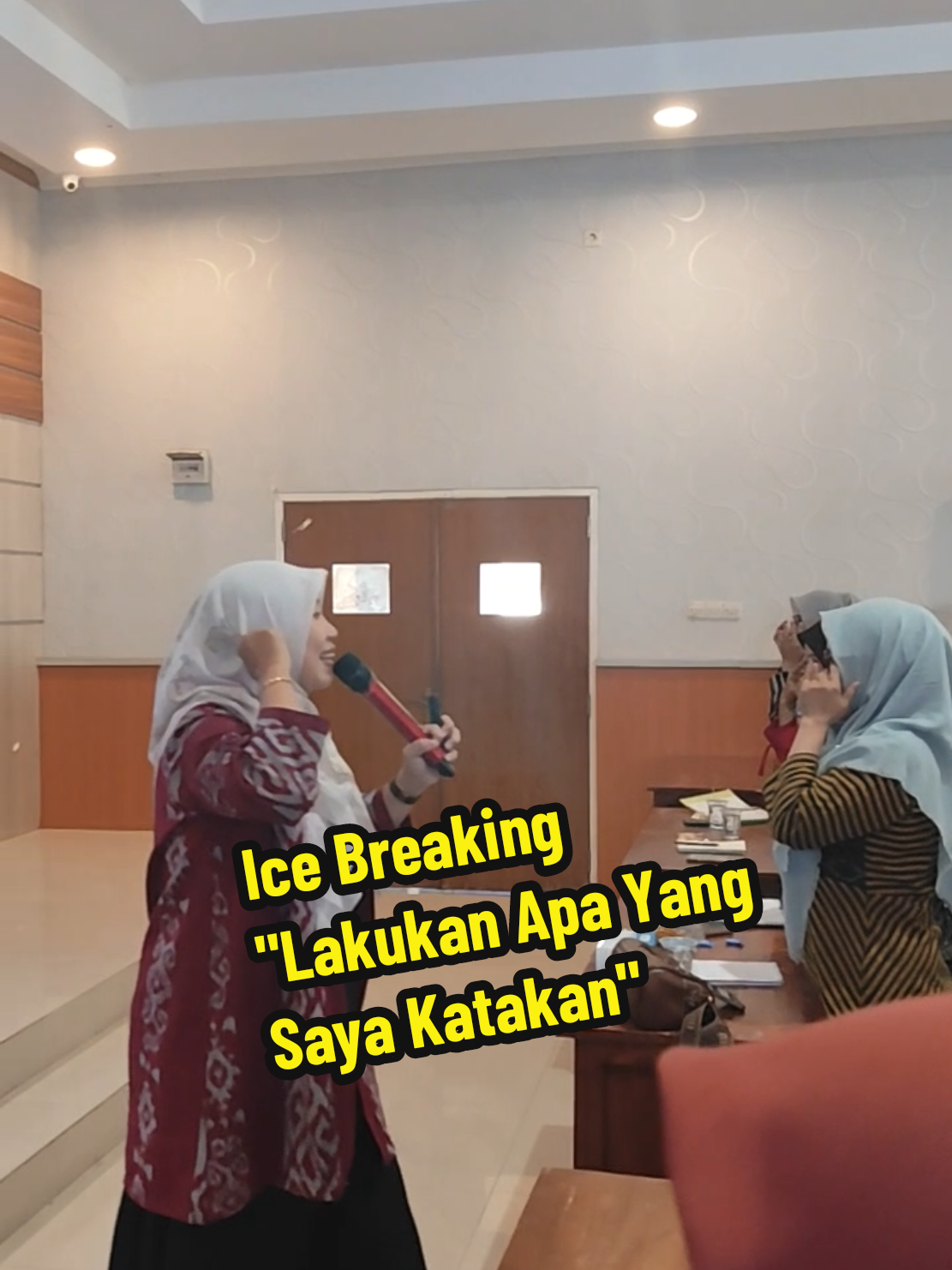 Alhamdulillah semuanya masih konsentrasi 🤗 #icebreaking  #lakukanapayangsayakatakan  #diklatpps #gurupaud 