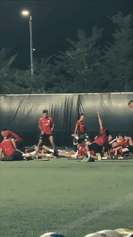 Latihan perdana Timnas Indonesia di Surabaya🦅🇮🇩🔥#timnasindonesia #fifamatchday #timnasgaruda #latihan #timnasindonesia🇮🇩 