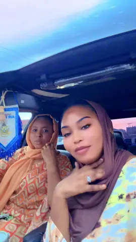 With masoyiya @real_zainab_ibrahim @bestyn indabawa💞💥 @maman indabawa090 @hajir.haruna 