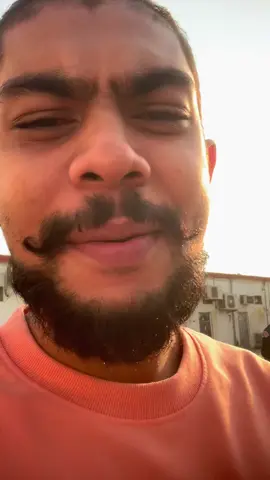 අනේ අයියා මේ .. 😂🖕😹#sirilankan🇱🇰 #dubai🇦🇪 #RAZA'🥵