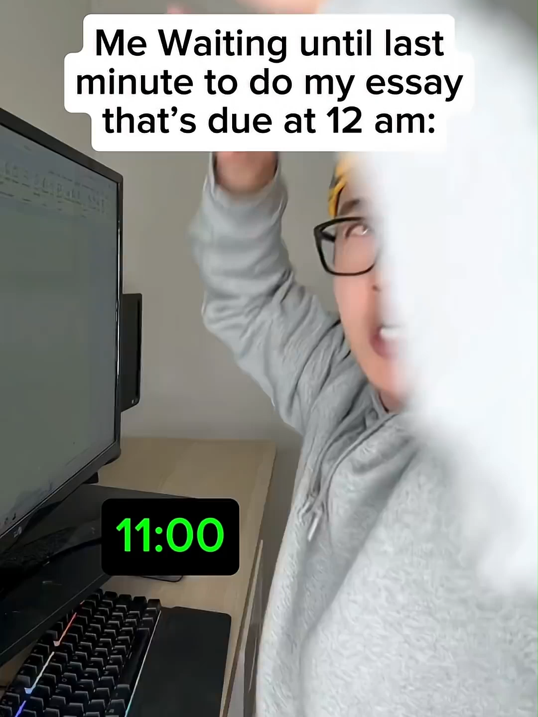 Submitting An Essay Last Minute Be Like😂 #comedy #shorts#youtubeshorts#entertainment #funnytiktok #memes #US