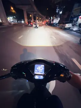 Có ai ở đây không 😁😁 #CapCut #xuhuong #southvietnamscooterteam🇻🇳 #sh125 #sh160 