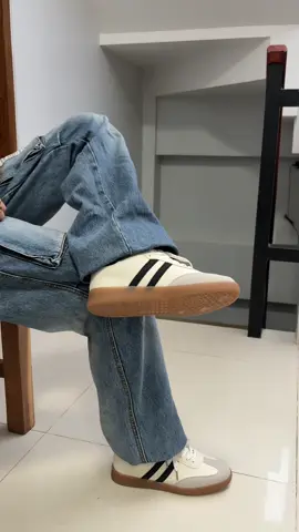 Mas affordable na samba #shoesforwomen #corollashoes #sneakers #newshoes #trendingshoes 