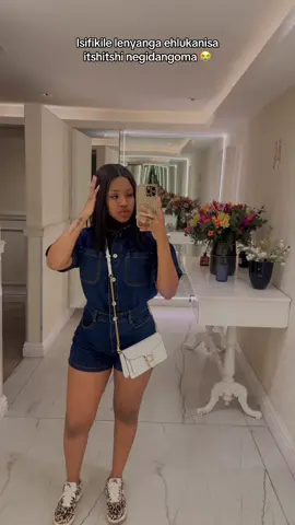 😭💁Le nyanga izohlukanisa itshitshi lika maskandi netshitshi la Bayade ncoooooo sixubene manje nivunula njalo! #fyp #fyppppppppppppppppppppppp #tiktokviral #tiktok 