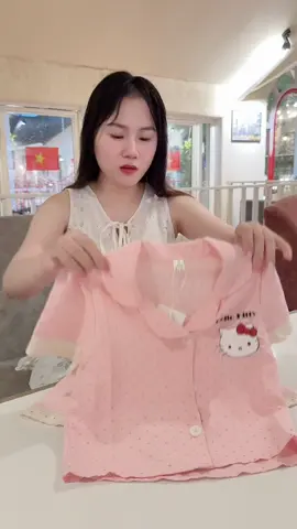 Set bộ đũi bé gái