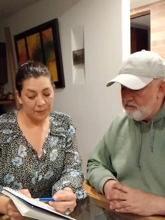 Cuando se lleva la salsa en la sangre 💃🕺🥰🇨🇴 @Jose Guillermo Lalin #salsa #amordepareja #viraltiktok 