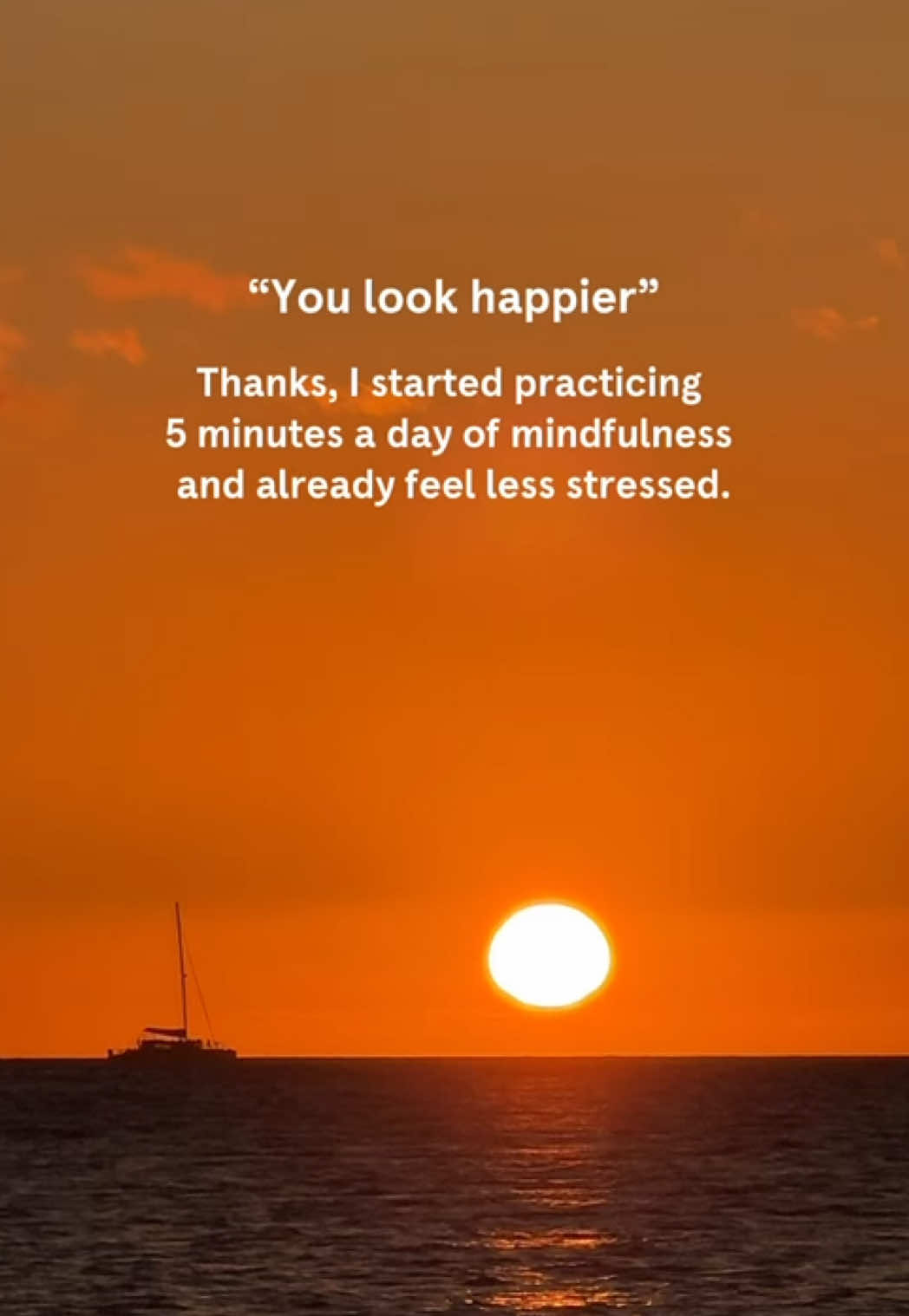 The life of someone who meditates: less stressful. ✨ #meditation #mindfulness #trend #headspace #youlookhappier 