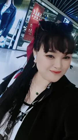 obate ya jalan jalan kitta sih .. 🤣🤣🤣#mamiiarsy21 #cribonpridee🏴‍☠️ #viral?tiktok #tarling_indramayu_cirebon #fypage #fypシ゚viral #masukberandafyp #fyppppppppppppppppppppppp 