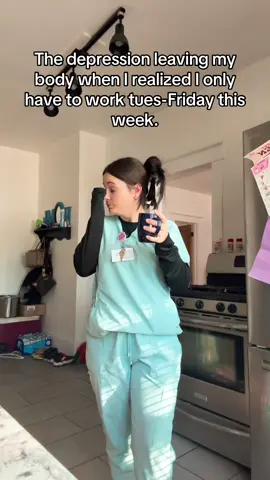 Work life #fyp #shortweek #hypingmyaelfup #worklife 