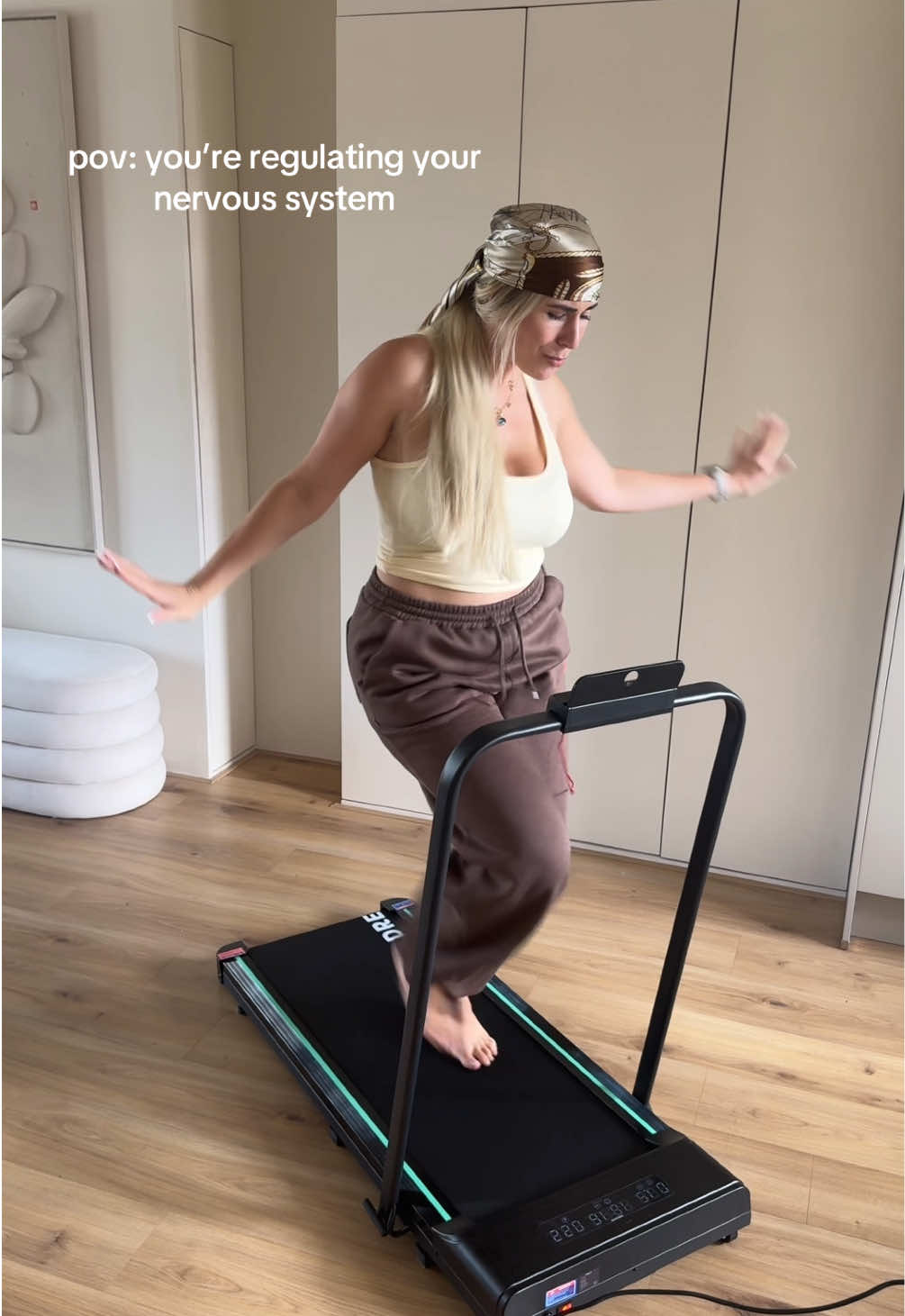 Improving HRV 📈 One of my biggest focuses right now is improving my HRV (heart rate variability). Basically, it measures how well your body can handle stress and recover. Because the real glow up isn’t just external… it’s nervous system regulation 💅 Here’s some of my habits: 👟 10k steps a day for STEPtember (movement = medicine) 🧘‍♀️ meditation & prayer (Joe Dispenza, gratitude practice, future self visualisations) 📖 15 minutes of reading (currently reading The Artist’s Way by Julia Cameron) 💧 hydrating & nourishing food (limiting caffeine when needed) 🌙 sleep hygiene (real glow ups start with rest) 🪞 self-worth practices (boundaries, journaling, feminine energy check-ins) ✨ shadow work + mindset resets It’s not “just routines.” Every step, breath, and boundary is literally training my nervous system to become the version of me I’ve been waiting to be stepping into. #nervoussystemhealing #loopband #hrv #treadmilldance #weightlossjouney 