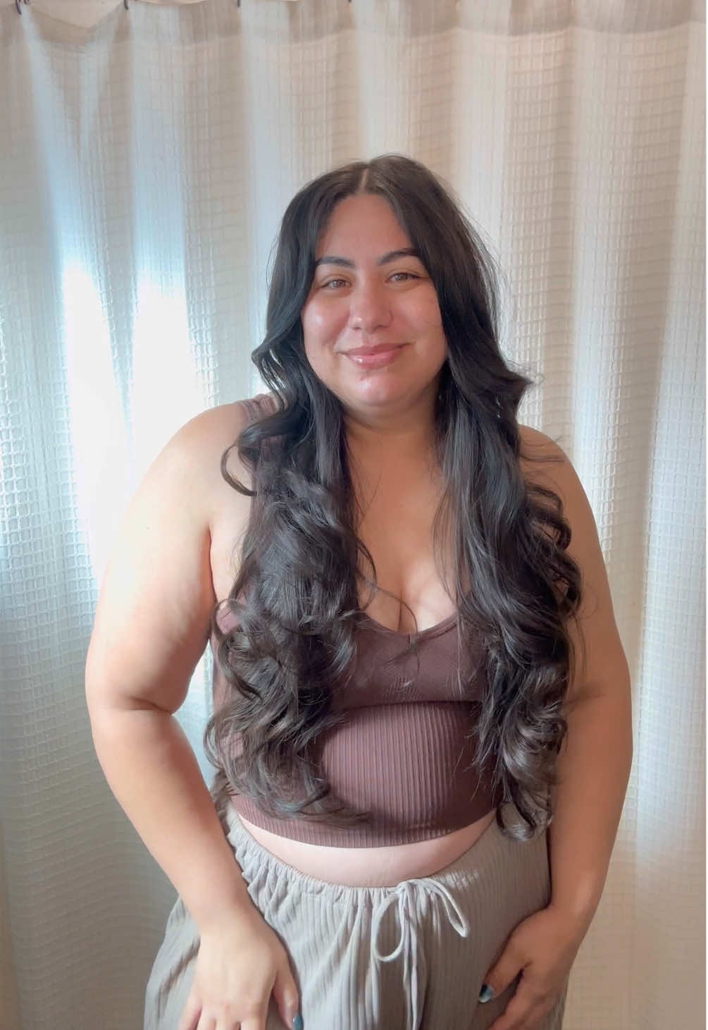 This was definitely a trust the process situation, but I ordered more rods so fingers crossed it makes things easier! #heatlesscurls #heatlesscurlsovernight #overnightcurls 