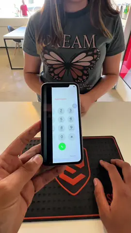 Cliente chegou com esses iPhone 11 com a tela quebrada querendo trocar sem aparecer mensagem de tela desconhecida #manutencaodecelular  #reparodecelular  #iphone 