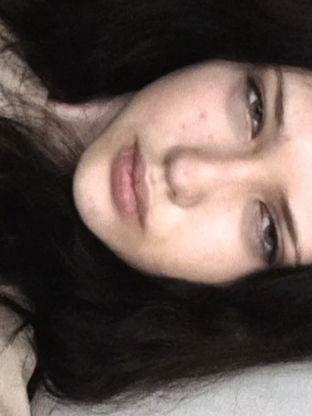 удалите школу 😛 #fyppppppppppppppppppppppp #facecard #brunettegirl #fypシ゚ #unrealbeauty 