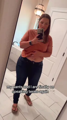 These pants used to personally victimize me. Today? We’re friends again… with extra breathing room. No, I didn’t starve myself. No, I didn’t live at the gym. I just found something that actually works with midlife hormones instead of against them. Curious? Comment INFO and I’ll share the details.  #MidlifeGlowUp #PerimenopauseHumor #RealResults #ThisIs40ish