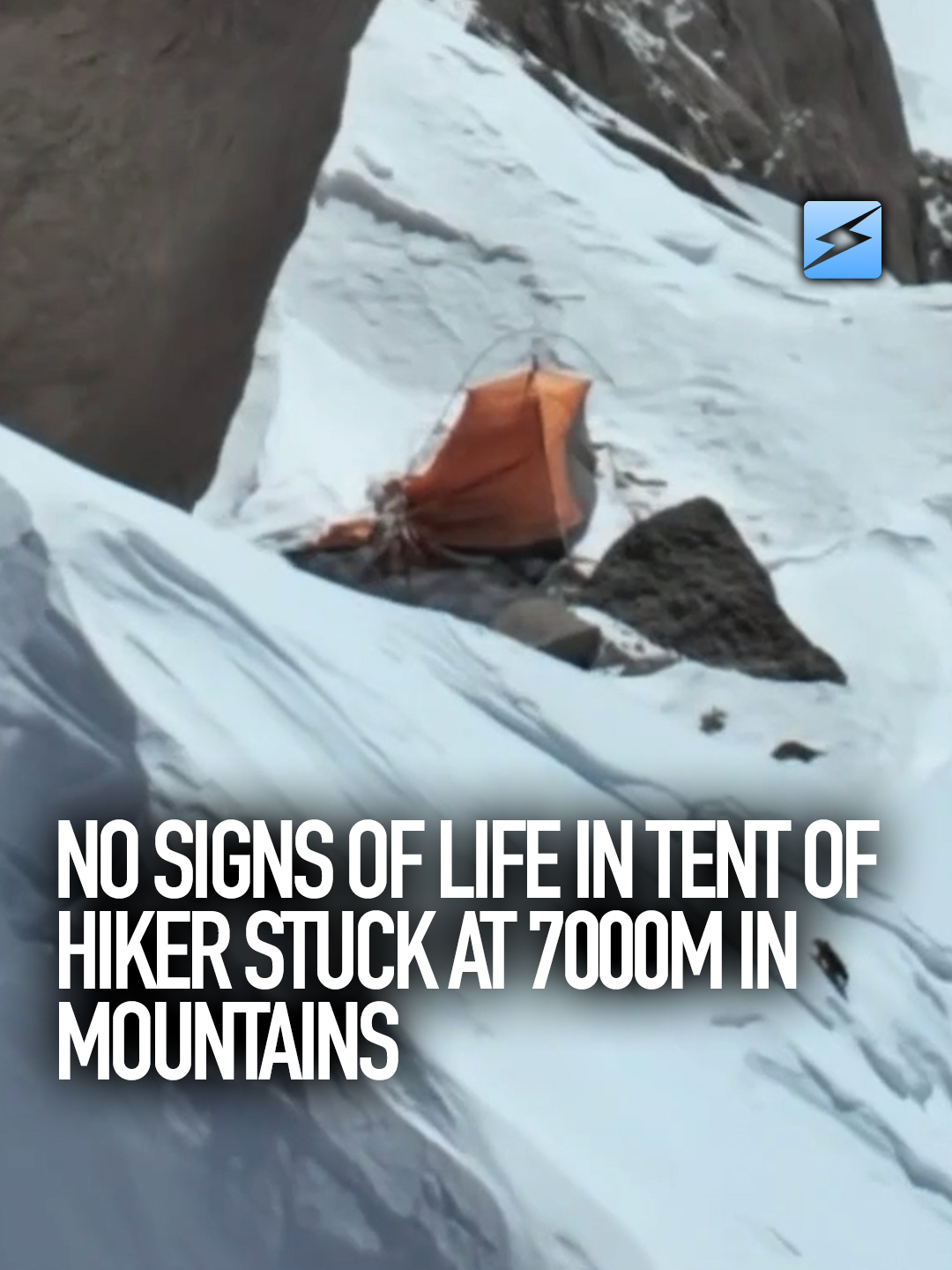 No signs of life in tent of hiker Natalia Nagovitsyna who got stranded at over 7000m height in August – as latest footage shows Rescue team flew a helicopter to base camp an Pobeda Peak (aka Jengish Chokusu, Kyrgyzstan) to launch a drone and check on site where Natalia got stuck after breaking her leg Bad weather, extreme temperatures and end of season prevented various teams from helping the alpinist stranded at highest mountain in highest mountain in the Tian Shan mountain system and the most northerly 7,000-metre mountain in the world Natalia has been stuck at the site since August 12th. Crews likely won’t be able to retrieve her body until next year #natalianagovitsyna #PobedaPeak #JengishChokusu