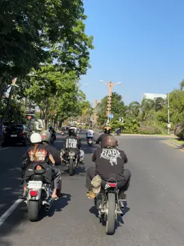Aku, Kamu, dan Teman-teman Punkmu! #RepublikKandangBabi #RK13 #choppers 
