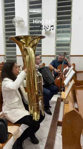 Gabi minha tubista preferida 🩷🙏🏻 #ccb #fy #foryou #tuba #mocidadeccb 