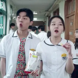 #jiseungwan + #moonjiwoong i love their friendship smm  #2521#twentyfivetwentyone#fyp  {scp wookscenes} edit of jiseungwan and moon jiwoong from 2521 kdrama funny edit high quality 