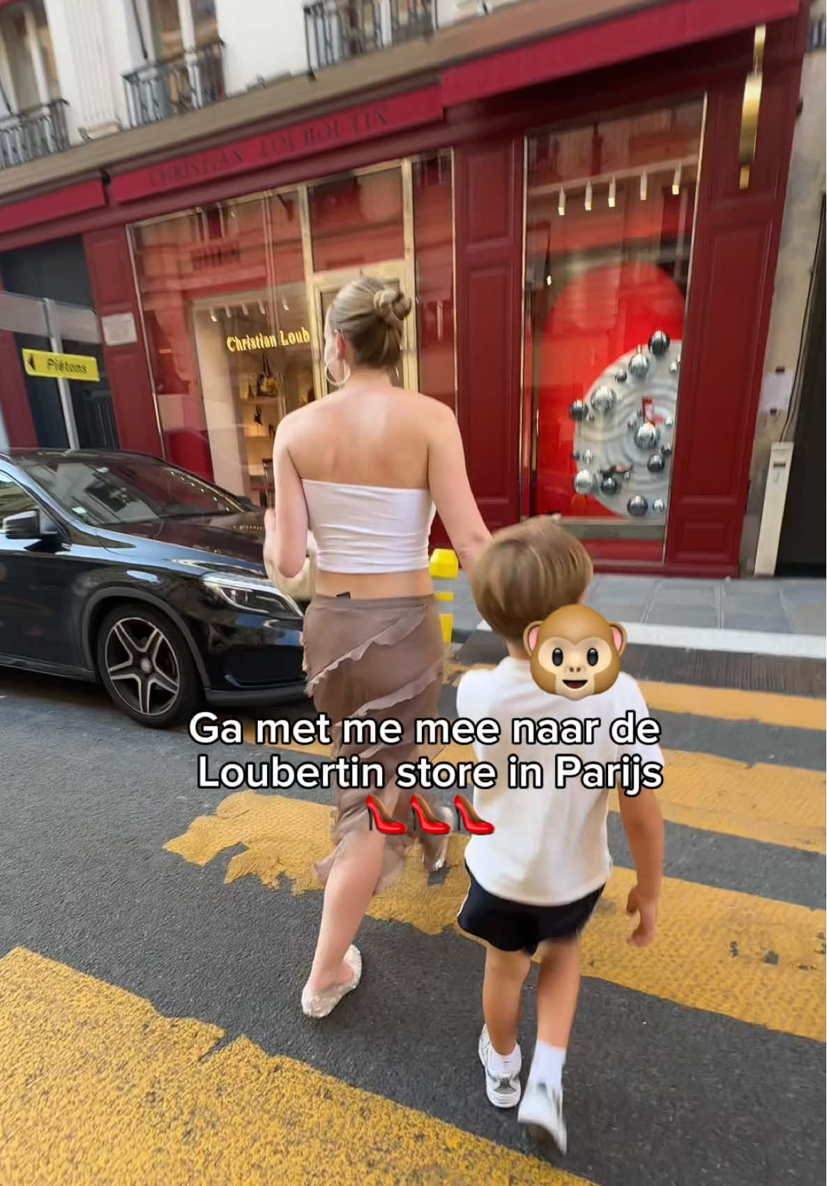 Wie vind Louboutins wel comfortabel lopen? 👇🏻#louboutin #louboutinheels #designershoes #louboutins #luxerylife 