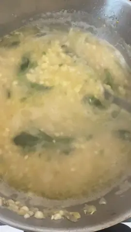 Como quieren que baje de peso 😭