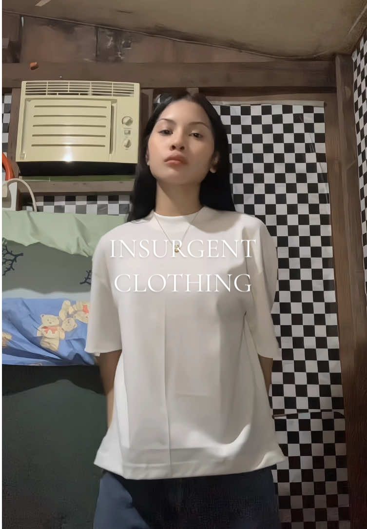 This cropped shirt!!🥵🫦#insurgent #clothing #cropped #shirt #croppedshirt 