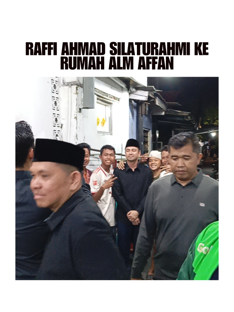 Raffi Ahmad Besilaturahmi Ke Rumah Almarhum Affan Kurniawan #UKPRaffiAhmad #RaffiKayaHati #RaffiOrangBaik #UtusanKhususPresiden #RaffiAhmad 