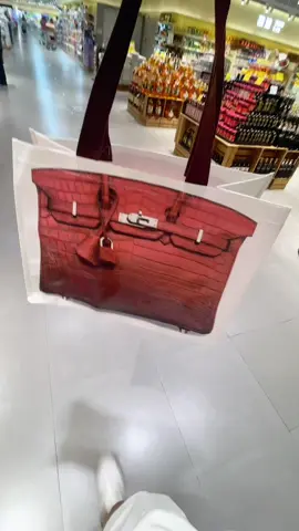 😂😂😂#birkinbag #hermesbirkin #fashion #viral #fpy #grocerybag #fashiontiktok #grocerybags 