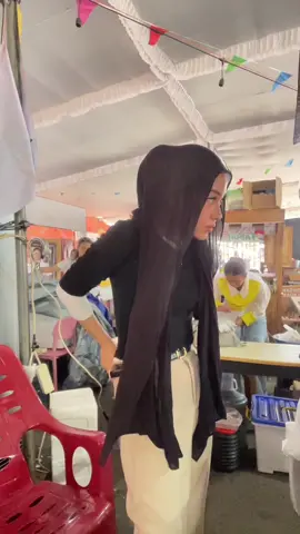 gak tau kenapa kalau dagang gini happy aja bawaannya, lupa sama mslh* lain, pulang langsung bersih* dan istirahat sama bocil 🥺😍❤️ #part1