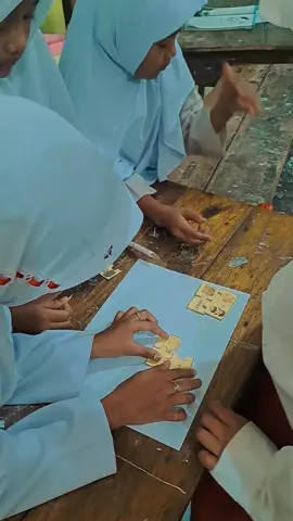 Puzzle Homonim #lkpdbahasakelas4 #lkpdkelas4 #bahasaindonesia #lkpdbahasaindonesia 