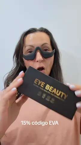 @Sccoti me ha descubierto estas gafas de terapia LUZ Roja que estimula la producción de colágeno y elastina, cambiando con microcorrientes para reafirmar.  Reduce bolsas, atenúa arrugas, mejora el tono de la ojera y tersa.  En casa y en sólo 10 minutos. Te dejo el link y el código descuento 👇🏻 https://sccoti.com?bg_ref=UCKHkN3sra Código 15% EVA.  #luzled #gadget #sccoti #parati #yomecuido 