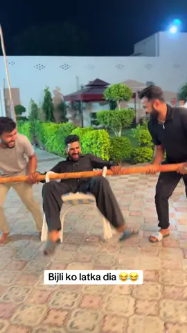 Hahahah hy mar gyi 😂😂😂😂 #dosti #emotional #motivation 