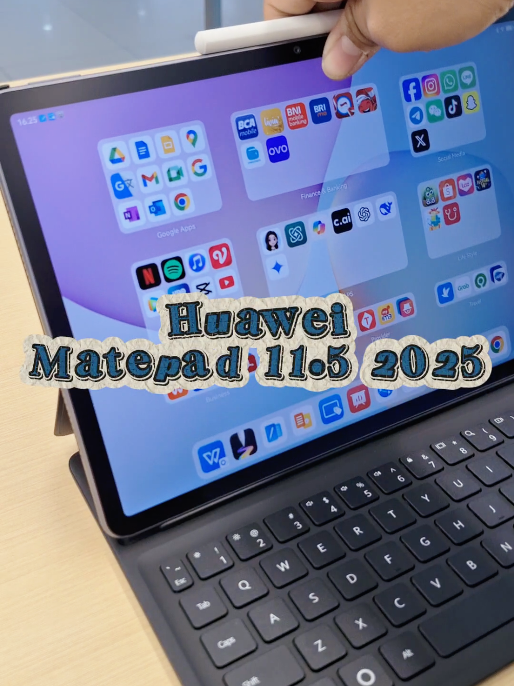 Dapatkan sekarang Huawei Matepad 11.5 2025 Papermatte hanya di Huawei Store Supermal Karawaci, jangan sampai kehabisan yaa 😉 #huaweimatepad1152025 #huaweimatepad #huawei #huaweistoresupermalkarawaci #fyp 