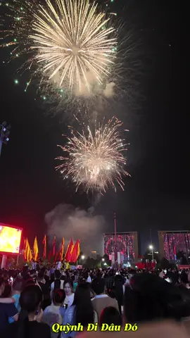 Mời các bác ngắm pháo hoa chào mừng Quốc Khánh quê em #bacgiang #bacninh #phaohoa #quockhanh 