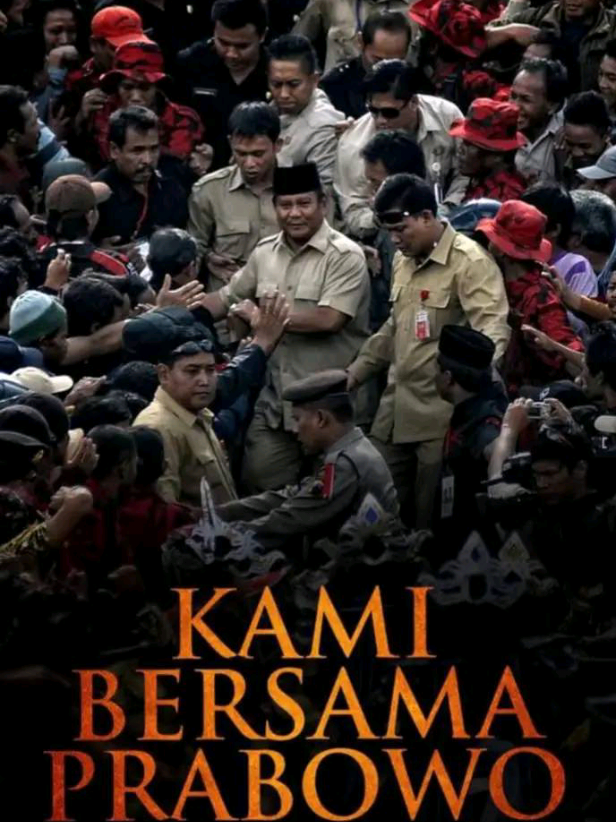 Prabowo Minta Bantuan Semua Pihak Dorong Pengesahan RUU Perampasan Aset.  Presiden Prabowo Subianto menegaskan komitmennya untuk mempercepat pembahasan Rancangan Undang-Undang (RUU) Perampasan Aset. Namun, Kepala negara menyadari proses legislasi tidak bisa hanya digerakkan oleh pemerintah seorang diri, melainkan harus dijalankan bersama-sama dengan DPR sebagai mitra konstitusional. Hal itu disampaikan dalam pertemuan silaturahmi dengan tokoh lintas agama, pimpinan partai politik, serikat buruh, dan organisasi kepemudaan lintas iman di Istana Negara, Jakarta, Senin (1/9/2025). #prabowo #presidenprabowo #fyp  #ruuperampasanaset #koruptor 