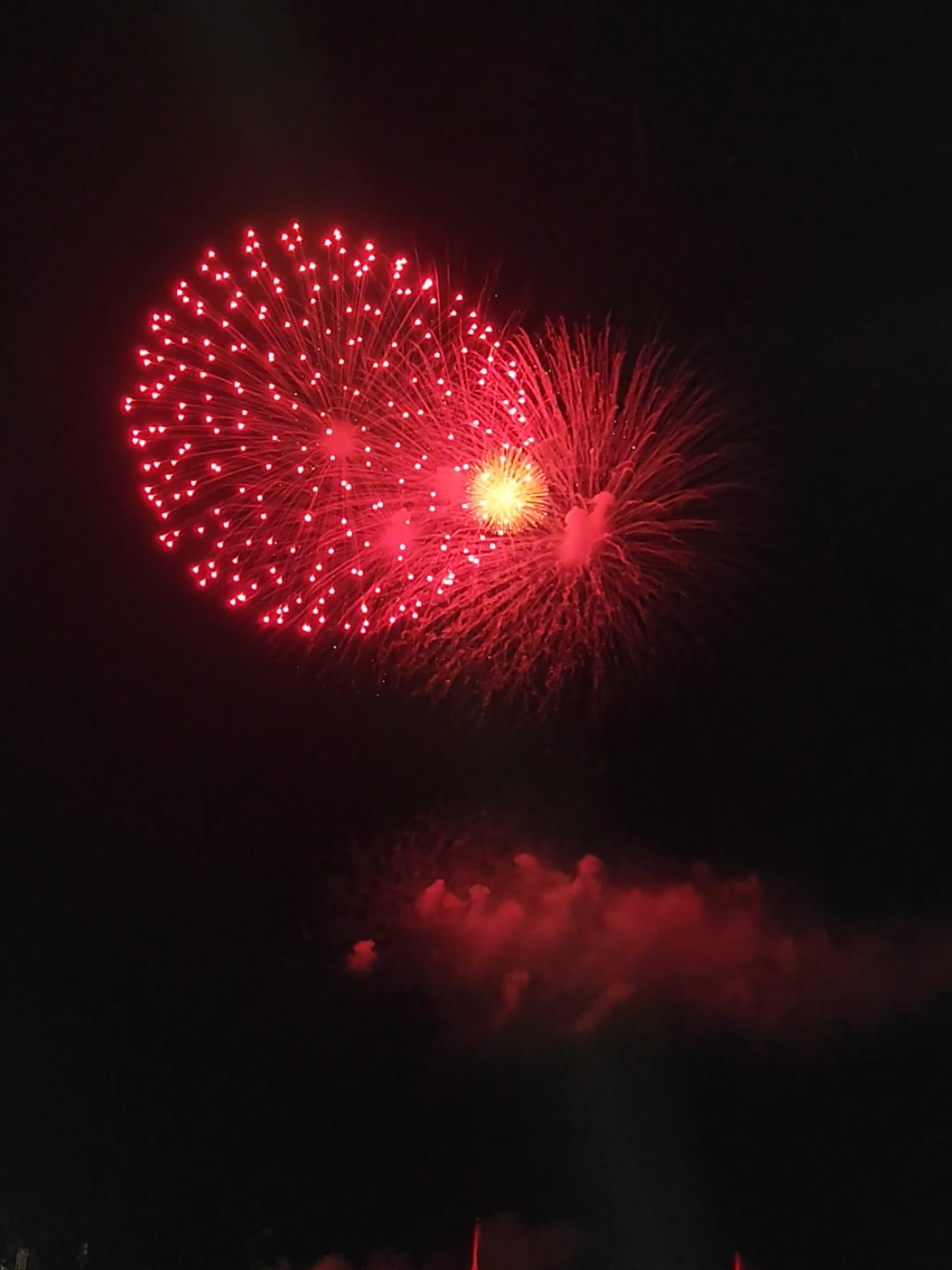 Pháo hoa lễ 2/9 Cần Thơ 🇻🇳🎇🎆🧨 #phaohoa #cantho #tinhthanyeunuoc #quockhanh 