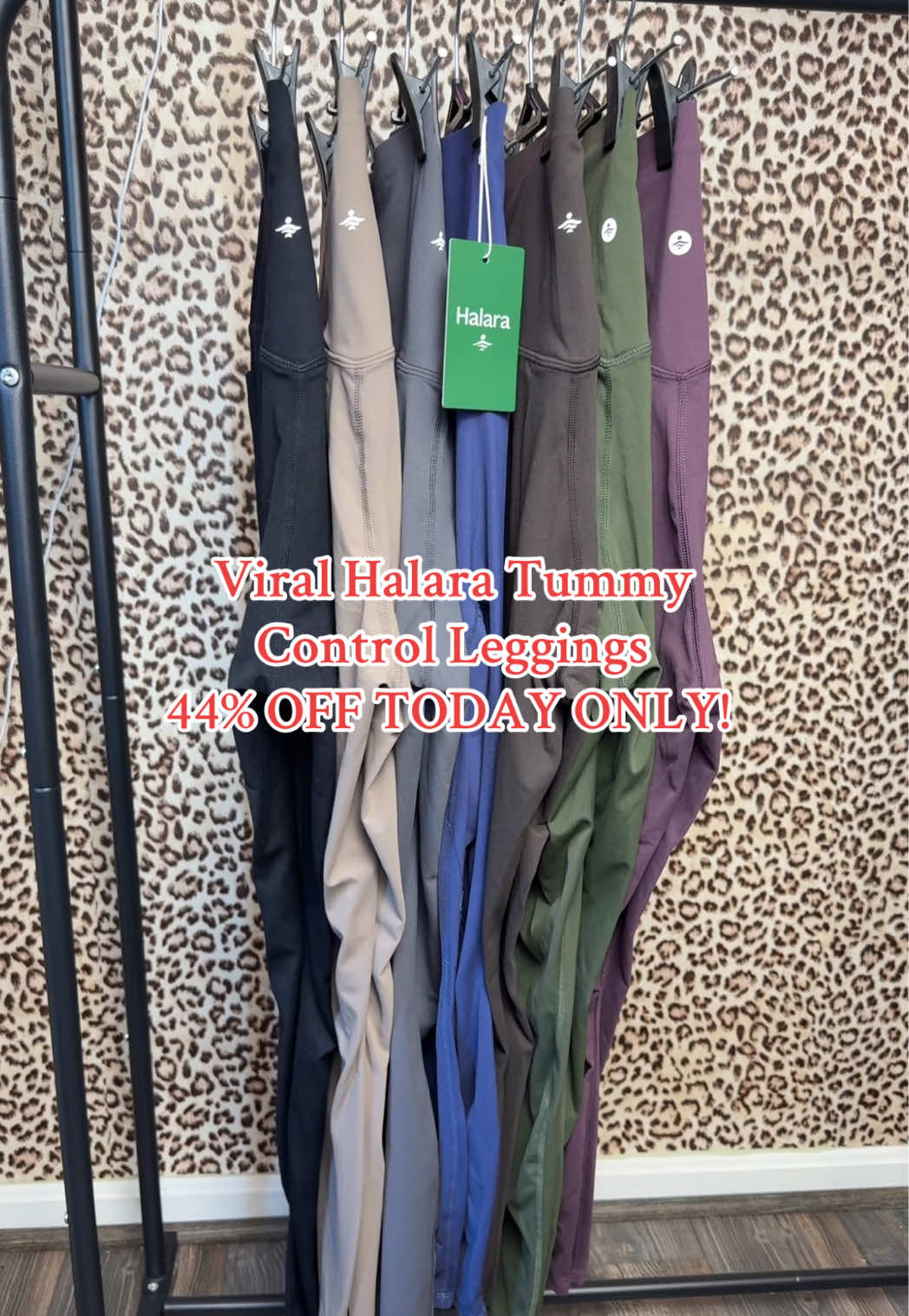 Loving all the colors Halara has in the Tummy Control Leggings! My fav everyday legging! #halara #halaraleggings #tummycontrol #HalaraEveryDay 