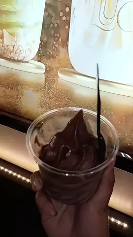 jadi kali ini aku mau nyobain es krim Luca.....  #eskrim #eskrimenakk #eskrimviralllllll❄️❄️❄️❄️❄️❄️❄️ 