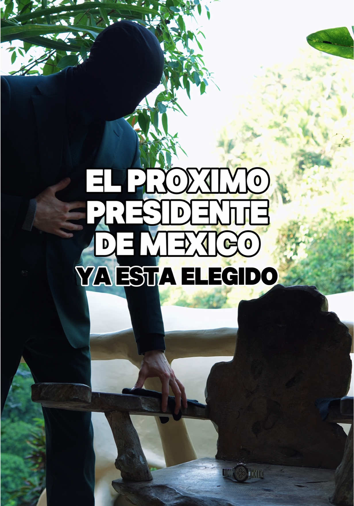 Lo que nunca muestro en cámara… es lo que decidimos esa noche en Tepoztlán. Jacobo y yo activamos un campo que no solo escribió la historia de Trump y Claudia… sino que también dejó marcada la fecha del próximo presidente de México. Ese día, Jacobo me habló de Pachita. La misma mujer que abría cuerpos en trance y que él estudió en secreto… hoy me conecté al campo aquí, en la selva, al abrir el Libro 33. Por eso el acceso es limitado: no buscamos lectores, buscamos discípulos. La meta no es un best seller… es que cinco millones de personas despierten y entiendan que nada de lo que ven en este país es casualidad. Hoy eres uno de los pocos que leyó esto. Aprovecha, porque solo entrarán 369 a la vez… y cuando lo intentes de nuevo, ya será tarde. #MillieBardot #JacoboGrinberg #ClaudiaSheinbaum #RicardoSalinasPliego #DonaldTrump 