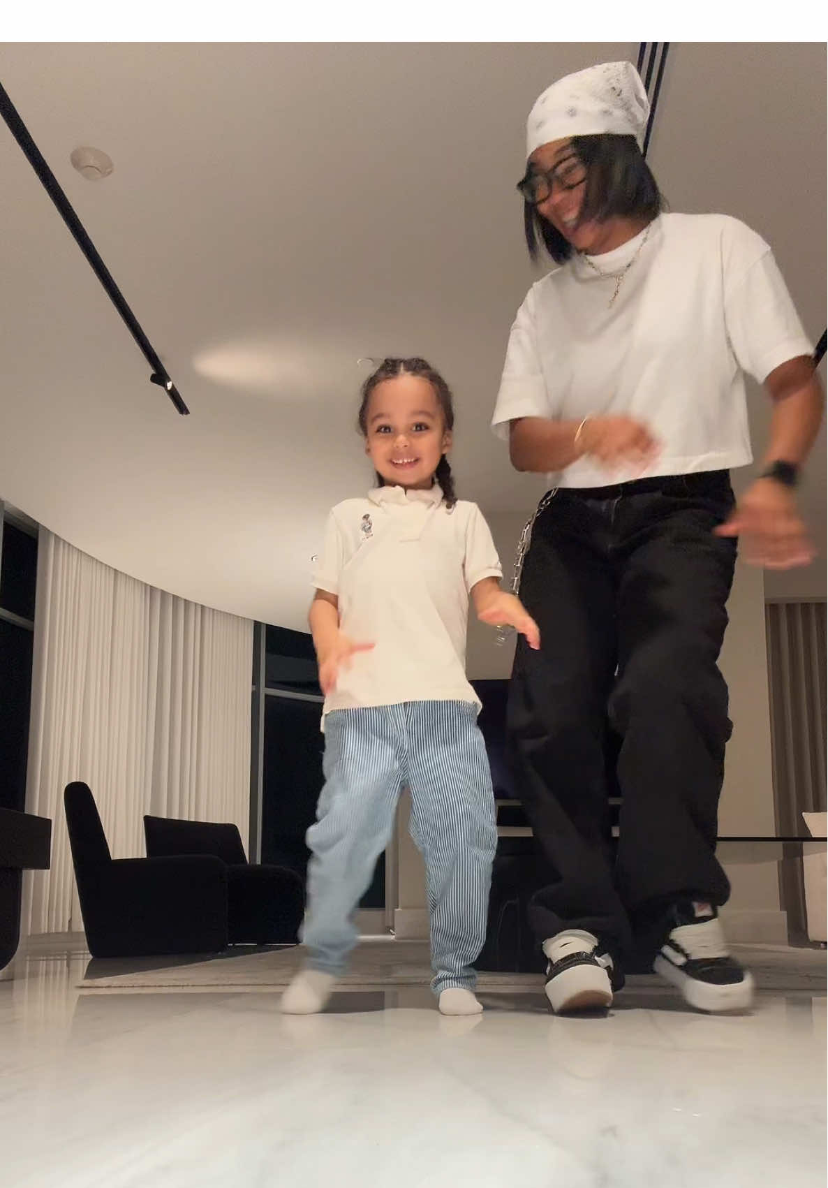 El no entiende que yo no sé bailar 🤣🤣🤣 #contenido #videoviral #pr1ncematias #fyp #trend 