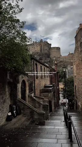 It’s like I’ve lived a hundred lives here #edinburgh #oldtown #royalmile #Scotland #medieval #medievaltiktok #fyp #foryou #darkacademia #goth #fall #rainyday 