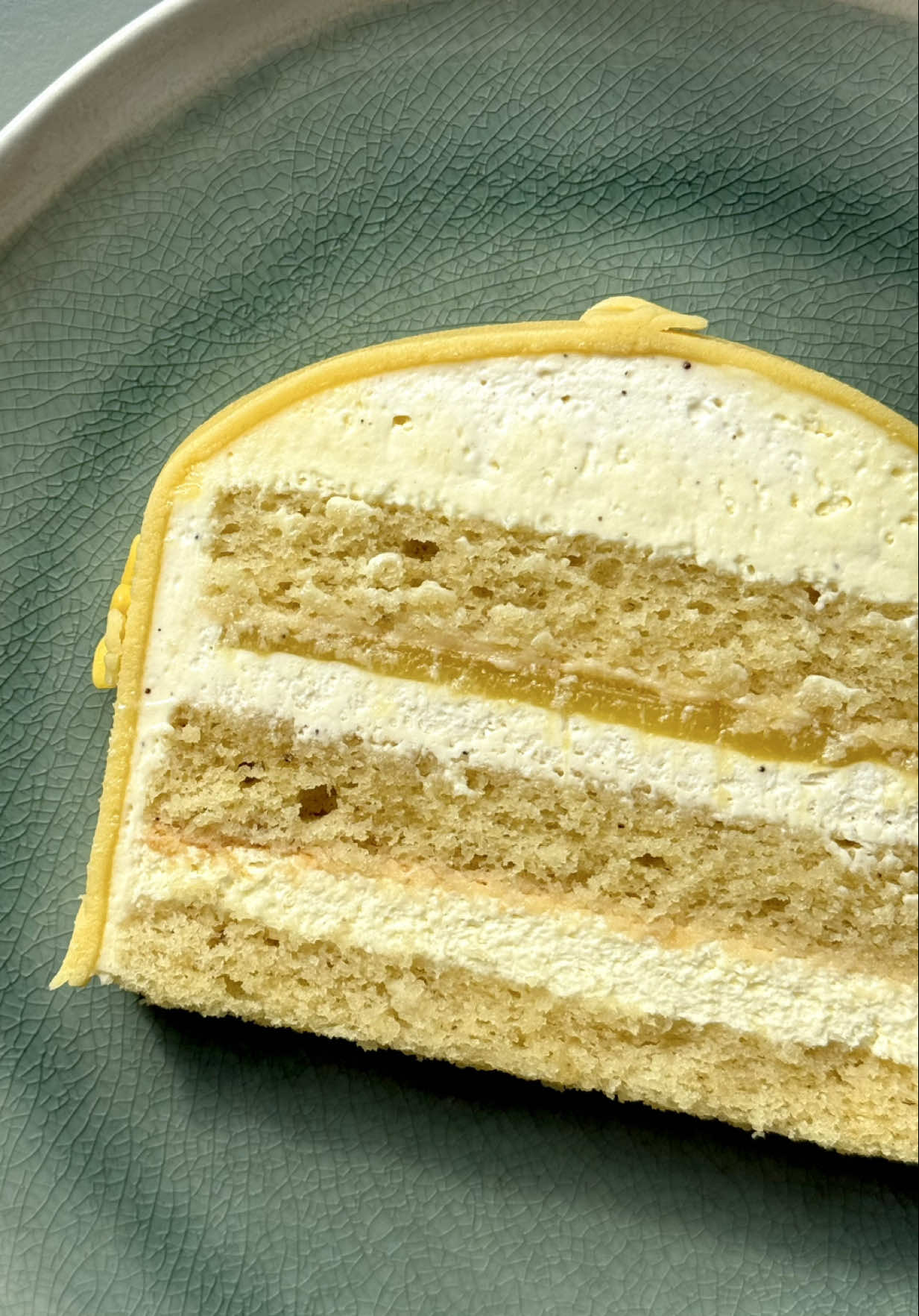 Before Pumpkin Spiced everything season kicks in, I’m back at it with another casual, low key, and mildly tropical, inauthentic take on a Princess Cake 👸🏽✨    This version is made up of:    ❤️‍🔥 3 layers of Tonka Bean Sponge soaked in a Coconut Milk Soak  ❤️‍🔥 Whipped Mango Mascarpone  ❤️‍🔥 Mango Compote, and  ❤️‍🔥 Whipped Coconut Cream    Disgustingly delicious and sickeningly sumptuous, just the way any good cake should be.     Not traditional in any sort of way so pls let’s keep it chill (Sweden I’m looking at you 😛).  Recipe is in my newsletter for anyone wanting to give it a go! ✨🖤 #princesscake #cake #cakedecorating #sweden #baking 