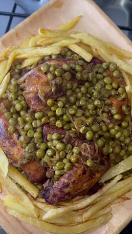 Petit pois poulet frites 