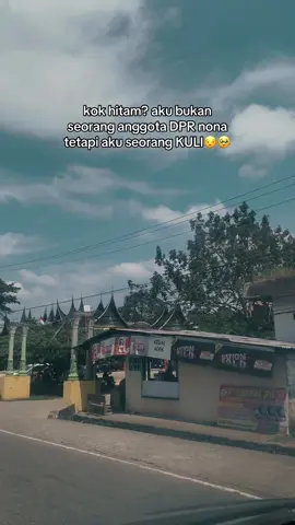 hanya seorang kuli, bukan seorang yang bisa membeliikanmu black mamba yang berwarna hitam😎#fyppppppppppppppppppppppp #minanangsumbar #minangtrending #wakilrakyat #minagviraltiktok 