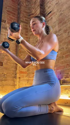it’s been a minute!!!! hot sculpt gets harder each class - routine on @FKBodyClips (use code: CHELSEA for 50% off first month!!!) workout set - héros instructor - @FRANCESCA  studio - @Align Studio Dallas  #hotsculpt #heatedworkouts #dallasworkouts #matpilates 