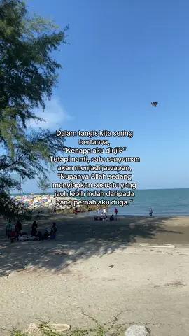 Tak semua ujian perlu difahami saat ia datang. Kerana nanti, satu senyuman akan menjelaskan segalanya. 🌙#fypシ #foryou #staystrong #kuatkanhati #HealingJourney 
