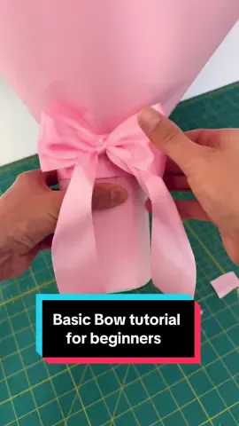 Basic bow tutorial for beginners : How I make and attach a bow to my rose bouquets  #ribbonroses #eternalflorist #bow #bowtutorial #giftwrapping 