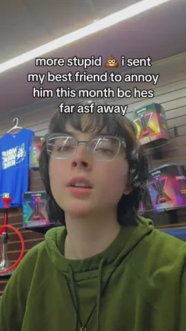 watch closely for a secret message lol #bestfriend #funny #bestie #longdistance #fyp 