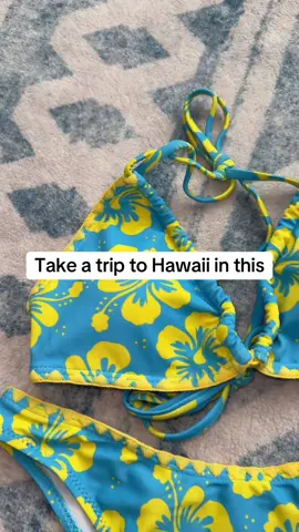 #vacation #holiday #hawaii #floral #flower #blue #yellow 