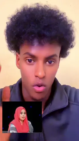 #Saxaafada soomaalidu waa cajiib runtii ciyaar may ka tahay mise waraysigaanay aqoonin 😆?#Abdiraxmaamc#