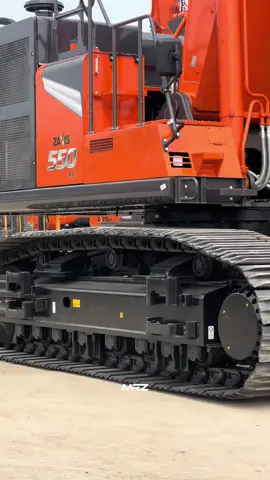 Hitachi Zaxis 550LC-7G Si Orange nan gagah siap meramaikan di Construction Expo & Mining Expo dan segera bisa Bapak/Ibu miliki segera dengan kapasitas bucket 4.0 m3 dengan berbagai keunggulan dan improvement Camera 360, ConSite Oil Sensor Rainforce Undercarriage dan lainnya. 📸😎💫🔥 #hitachi #excavator #new #zx550 #alatberat #orange #hexindo #fyp #xyzbca 